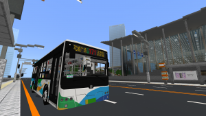 临东公交171路 华云客车 中车牌 TEG6105BEV22 行驶在建业街上。